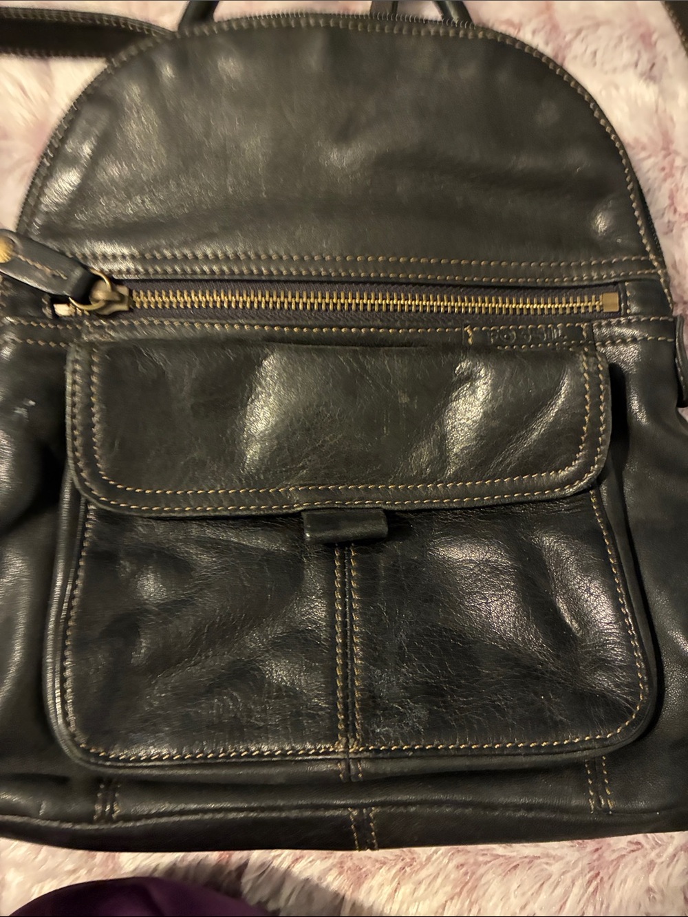 Vintage Fossil Black Leather Backpack - Picture 2 of 3